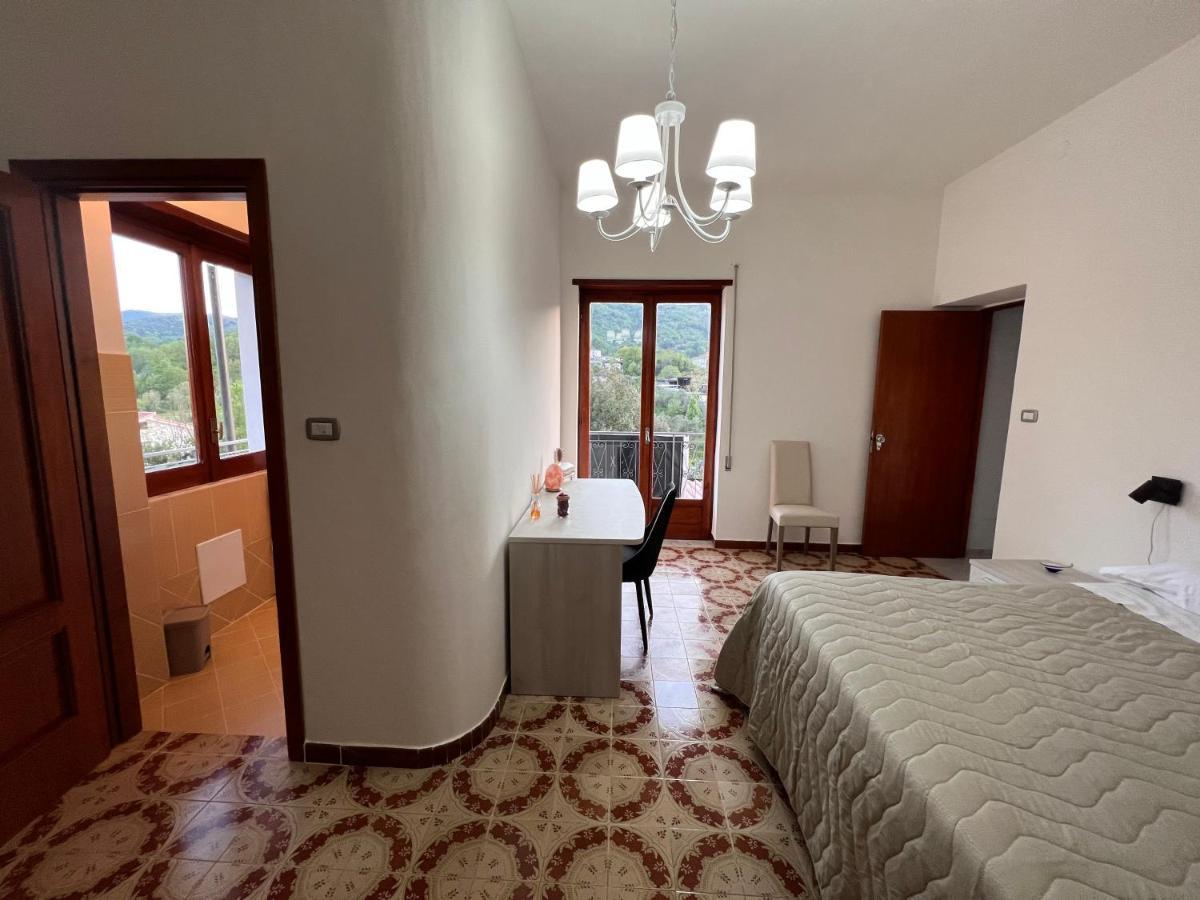 Atomos Bed & Breakfast Alvignano Exterior photo