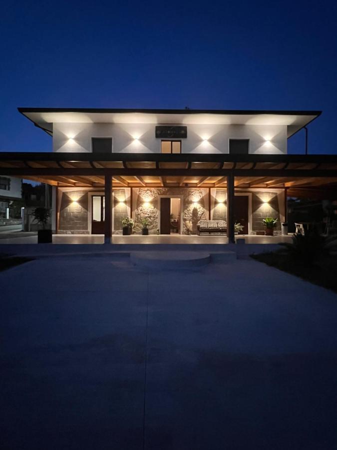Atomos Bed & Breakfast Alvignano Exterior photo